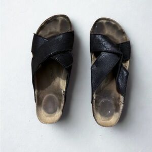 Women’s Western Chief Brand Sandals Size 9